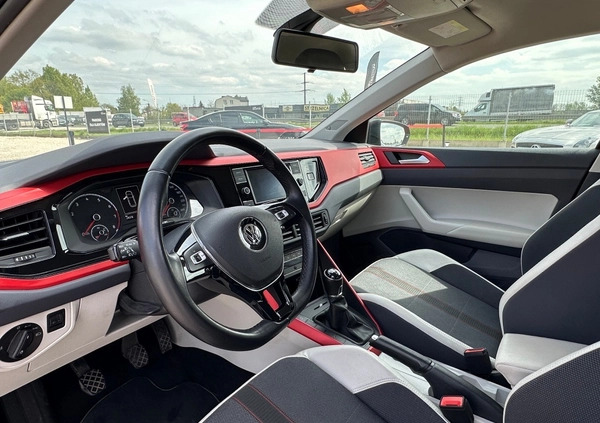 Volkswagen Polo cena 59900 przebieg: 24378, rok produkcji 2018 z Czyżew małe 137